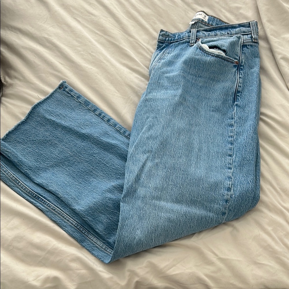 Abercrombie curve love jeans